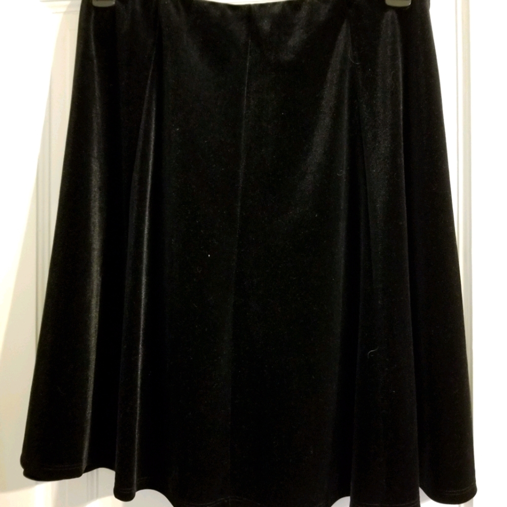 Black velvet skirt